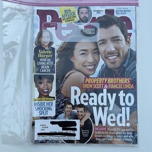 People Magazine December 4, 2017 Drew Scott & Fiancee Linda